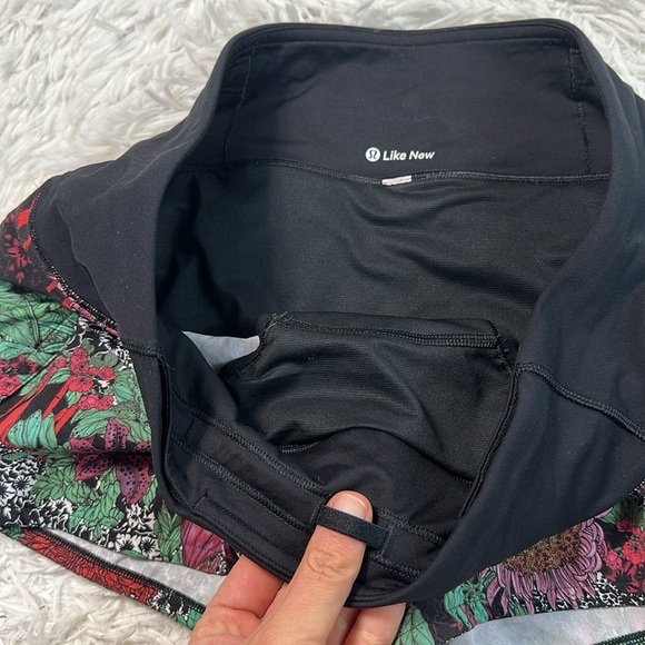 Lululemon Run Times Short II *4" Zen Garden Multi / Black - Picture 2 of 7